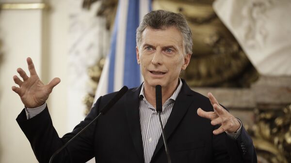Argentine President Mauricio Macri talks during a news conference at the government house in Buenos Aires, Argentina - Sputnik Mundo