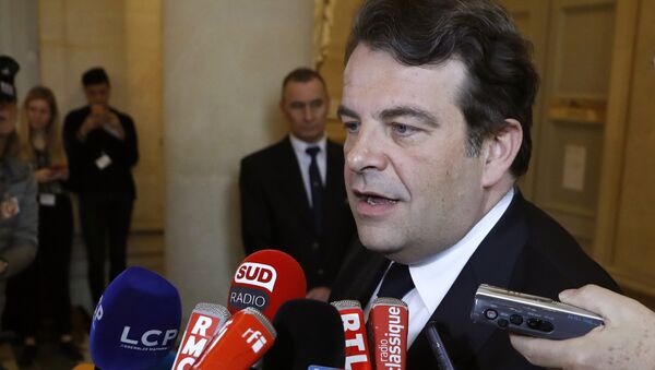 Thierry Solere, portavoz del candidato a la presidencia de Francia François Fillon - Sputnik Mundo