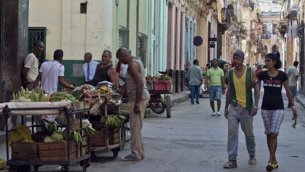 Una calle da La Habana Vieja, Cuba - Sputnik Mundo