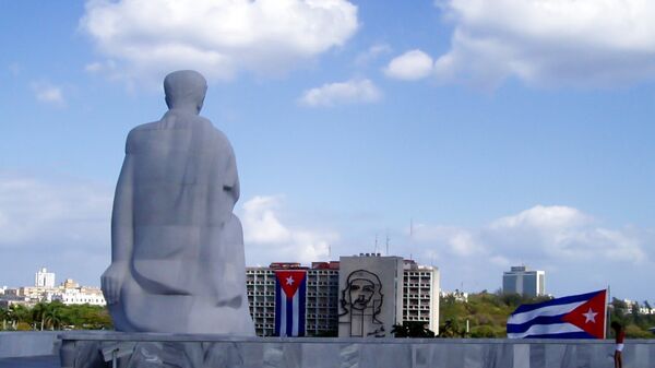 Monumento al escritor José Martí en la plaza de la Revolución en La Habana, Cuba - Sputnik Mundo