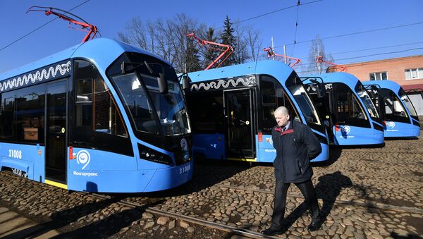 Los nuevos tranvías moscovitas Vitiaz-M - Sputnik Mundo