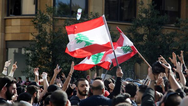 Las protestas en Beirut, Líbano - Sputnik Mundo