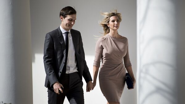 Ivanka Trump y su esposo Jared Kushner - Sputnik Mundo