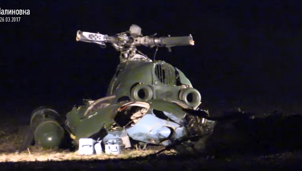 Imágenes del lugar del accidente de la aeronave Mi-2 de las Fuerzas Armadas ucranianas - Sputnik Mundo