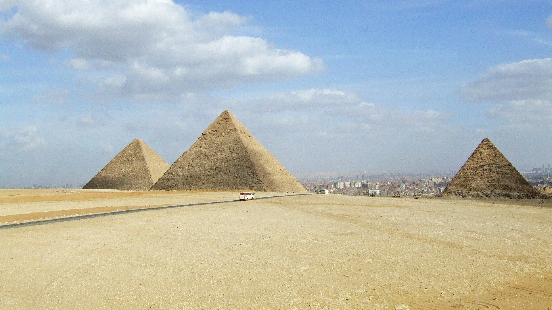 Egyptian Pyramids - Sputnik Mundo, 1920, 26.12.2021