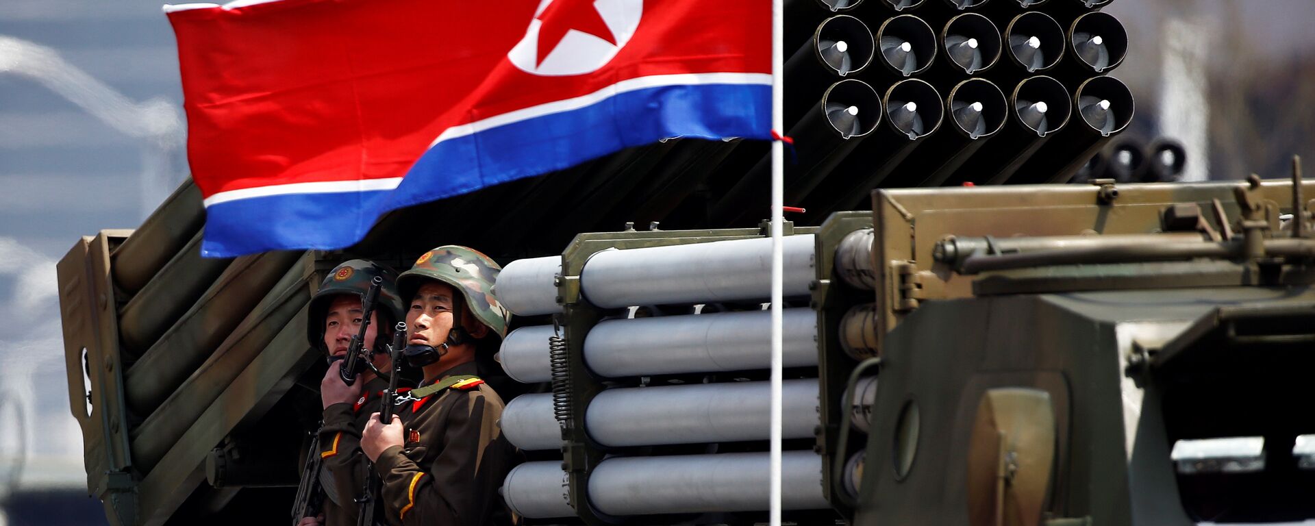 Desfile militar dedicado al 105 aniversario del nacimiento del fundador del Estado norcoreano, Kim Il Sung - Sputnik Mundo, 1920, 25.03.2021