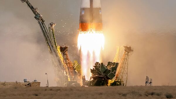 El lanzamiento de una nave rusa Soyuz (archivo) - Sputnik Mundo