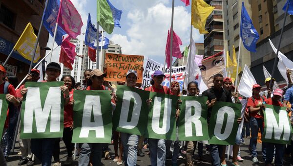 Seguidores del presidente venenzolano, Nicolás Maduro - Sputnik Mundo