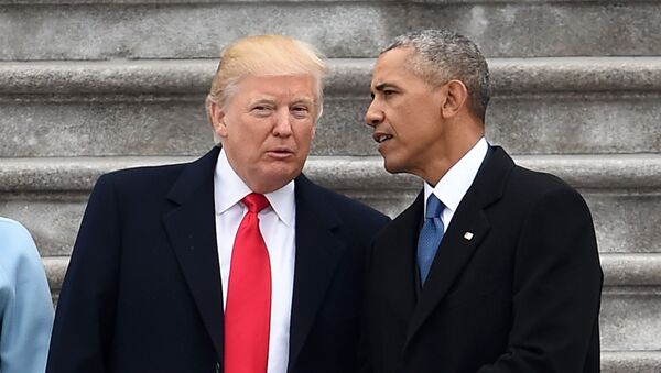 Presidente de EEUU, Donald Trump, y expresidente, Barack Obama - Sputnik Mundo
