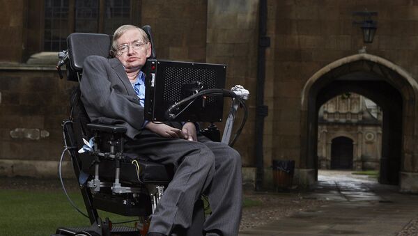 Stephen Hawking, reconocido físico y divulgador científico británico - Sputnik Mundo