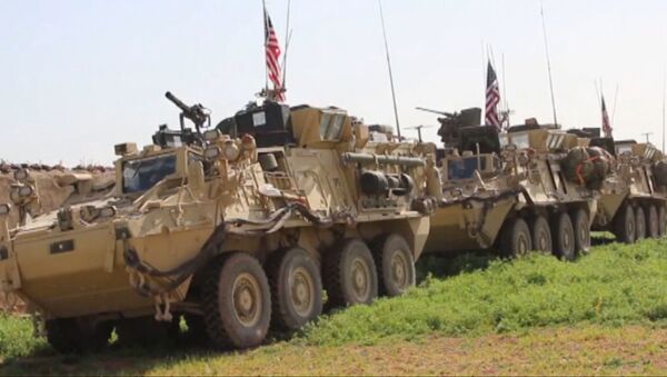 EEUU despliega tropas y blindados en la frontera entre Turquía y Siria - Sputnik Mundo