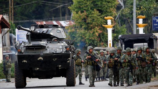 Militares de Filipinas en Marawi - Sputnik Mundo