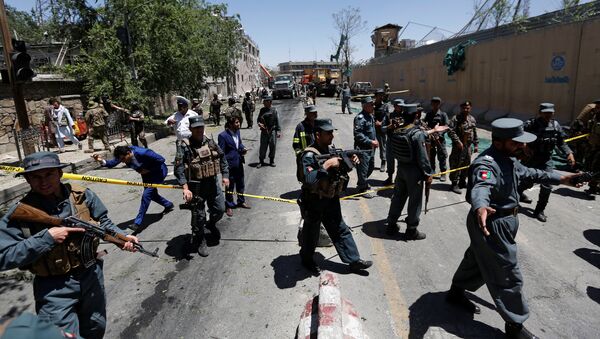 La policía de Afganictán en el lugar del atentado en Kabul (archivo) - Sputnik Mundo