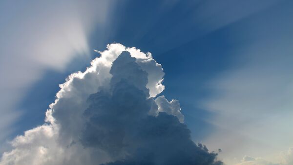 Una nube (imagen referencial) - Sputnik Mundo