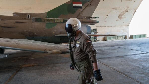 Un Su-22 sirio - Sputnik Mundo
