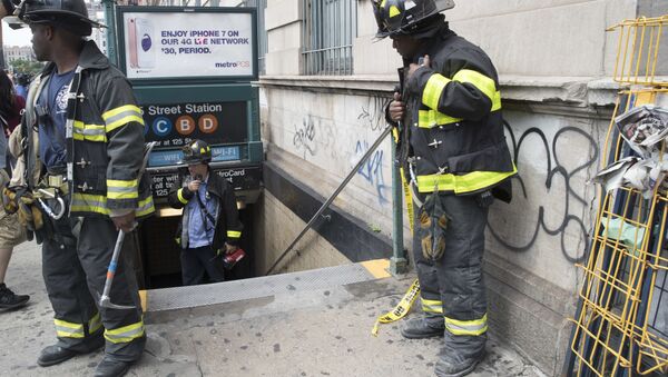Evacuación del metro en Nueva York - Sputnik Mundo