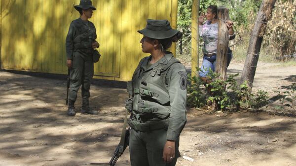 Policía venezolana en la frontera con Colombia (archivo) - Sputnik Mundo