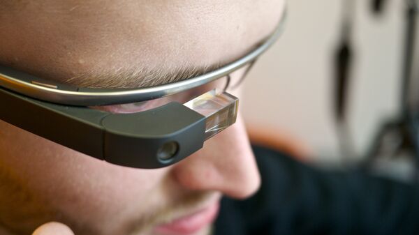 Las gafas inteligentes Google Glass - Sputnik Mundo