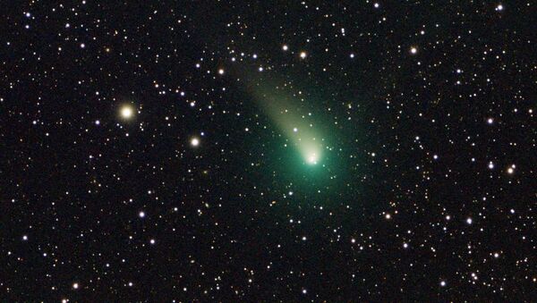 Cometa C/2015 v2 Johnson (imagen referencial) - Sputnik Mundo