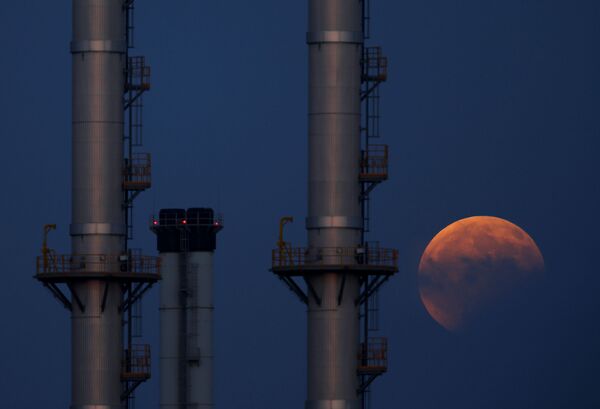 Un fenómeno planetario: las mejores fotos de la 'Luna de sangre' - Sputnik Mundo