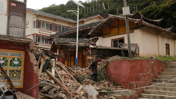 Consecuencias de un fuerte terremoto en China - Sputnik Mundo