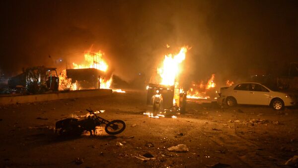 Consecuencias de la explosión en Quetta, Pakistán - Sputnik Mundo