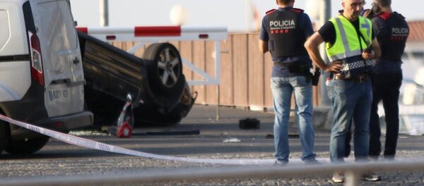 Policía española Policía española - Sputnik Mundo