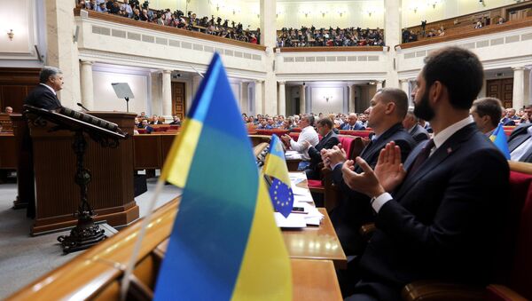 Petró Poroshenko, presidente de Ucrania, durante discurso anual ante el Parlamento - Sputnik Mundo