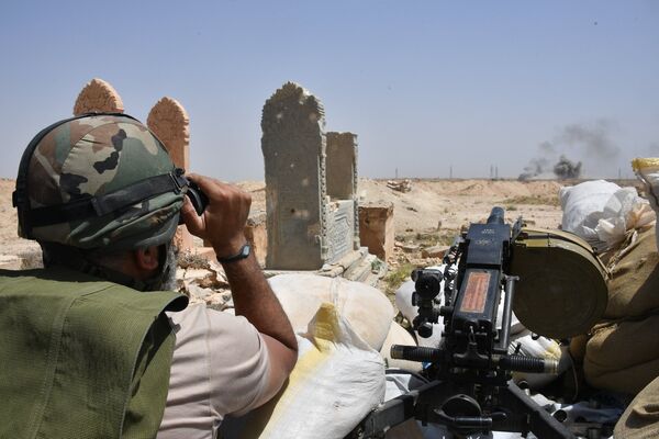 Las afueras de Deir Ezzor Las afueras de Deir Ezzor - Sputnik Mundo