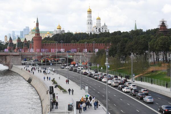 La apertura del parque Zariadie al lado del Kremlin moscovita La apertura del parque Zariadie al lado del Kremlin moscovita - Sputnik Mundo