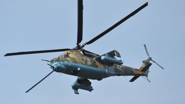 Helicóptero Mi-24 del Ejército de Bielorrusia - Sputnik Mundo