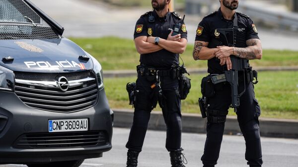 Policía nacional española - Sputnik Mundo