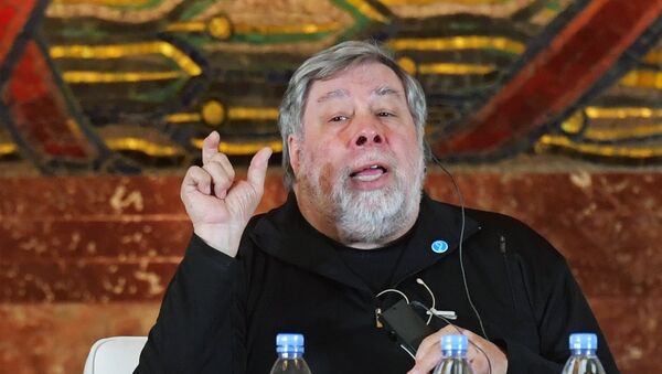 El discurso del cofundador de Apple Wozniak en la Universidad de Moscú - Sputnik Mundo