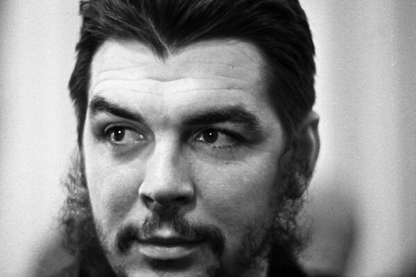 Che Guevara en 1963 - Sputnik Mundo