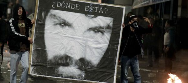 Protestas contra la desaparición del activista argentino Santiago Maldonado Protestas contra la desaparición del activista argentino Santiago Maldonado - Sputnik Mundo