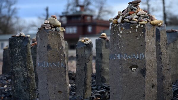Homenaje a los campos de concentración Majdanek y Buchenwald, Alemania - Sputnik Mundo