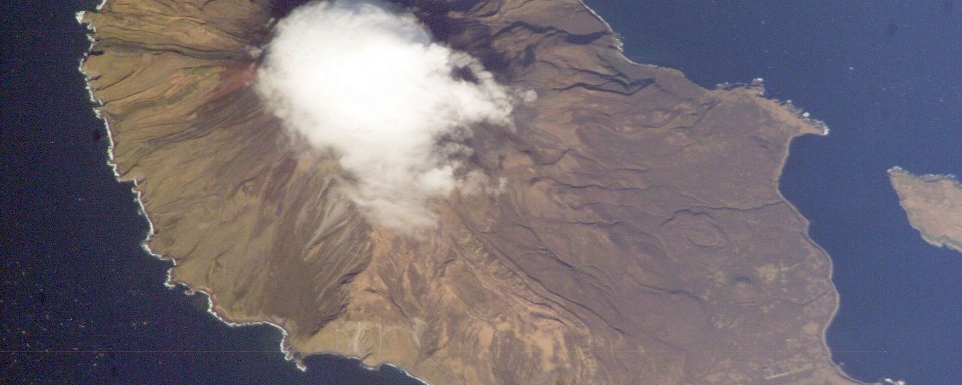 Isla Matua, archipiélago de las Kuriles - Sputnik Mundo, 1920, 27.10.2017