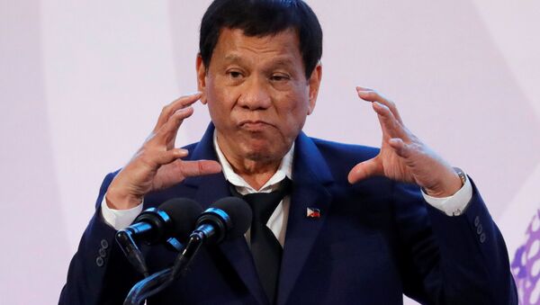 Rodrigo Duterte, el presidente de Filipinas durante la rueda de prensa al término de la cumbre de la ASEAN - Sputnik Mundo