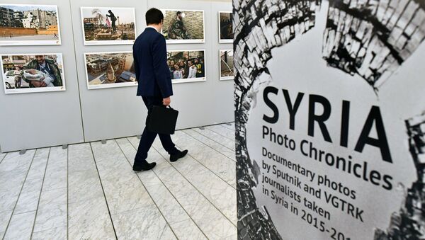 Exposición rusa de fotos sobre guerra en Siria - Sputnik Mundo