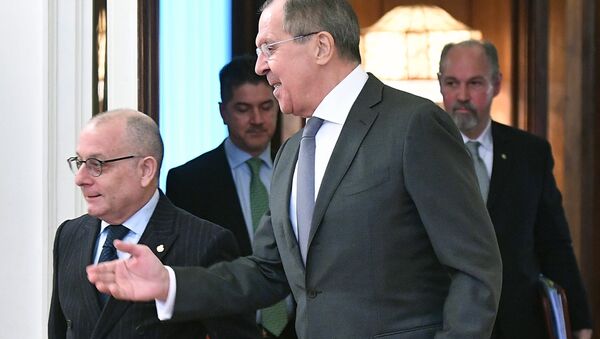 El ministro de Relaciones Exteriores de Argentina, Jorge Faurie, y su homólogo ruso, Serguéi Lavrov - Sputnik Mundo