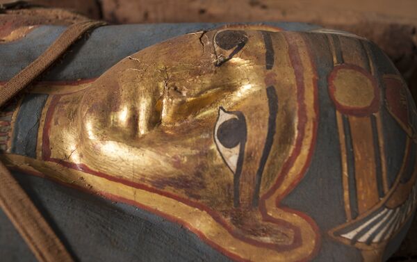 La momia descubierta en el oasis de El Fayum, Egipto - Sputnik Mundo