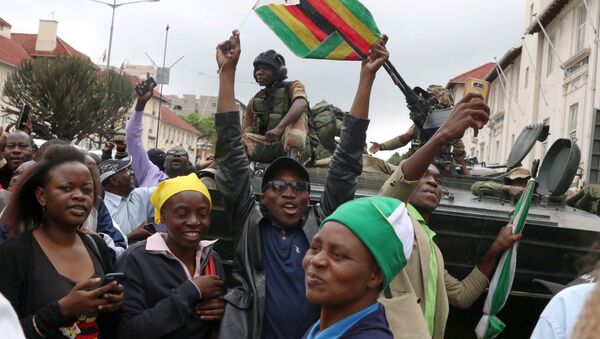 Protestas en contra de Robert Mugabe, presidente de Zimbabue - Sputnik Mundo