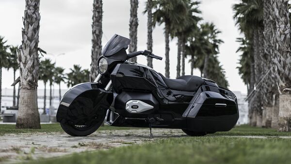 La motocicleta Izh, desarrollada por la empresa Kalashnikov en el marco del proyecto Kortezh - Sputnik Mundo