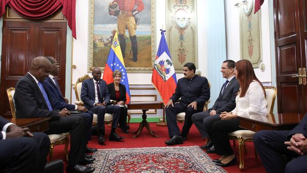 Presidente de Haití, Jovenel Moïse, y presidente de Venezuela, Nicolás Maduro - Sputnik Mundo
