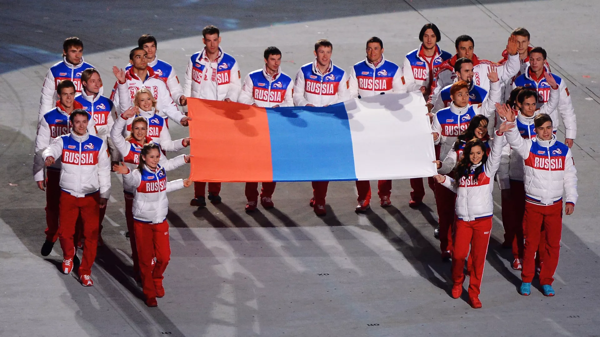 Atletas rusos durante la ceremonia solemne de clausura de los JJOO de Sochi, en 2014  - Sputnik Mundo, 1920, 13.02.2023