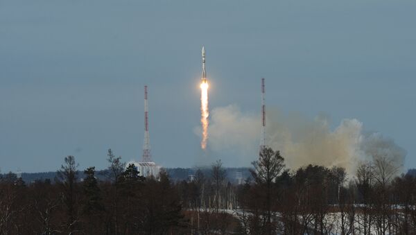 Lanzamiento del cohete Soyuz 2.1b desde el cosmódromo Vostochni (ARCHIVO) - Sputnik Mundo