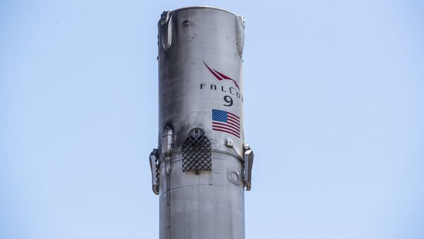 El cohete portador Falcon 9 - Sputnik Mundo