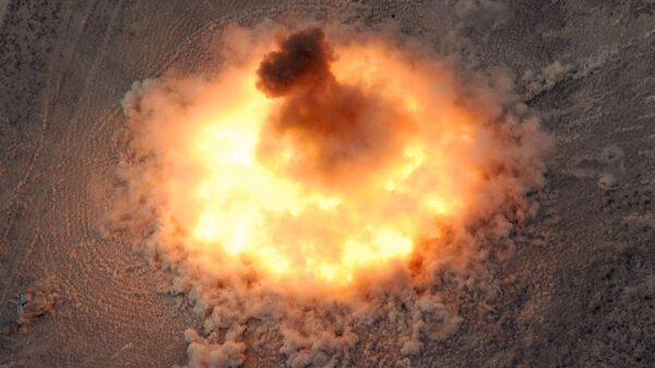 Una explosión, foto referencial - Sputnik Mundo