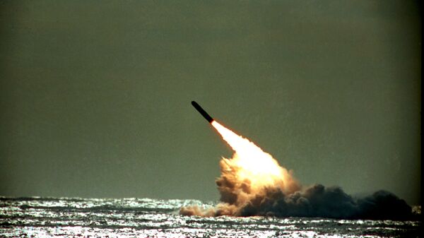 Lanzamiento de misil balístico de EEUU (archivo) - Sputnik Mundo