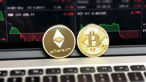 Ethereum y bitcoin - Sputnik Mundo